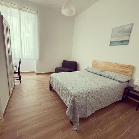 Central Rooms Napoli Luaran gambar
