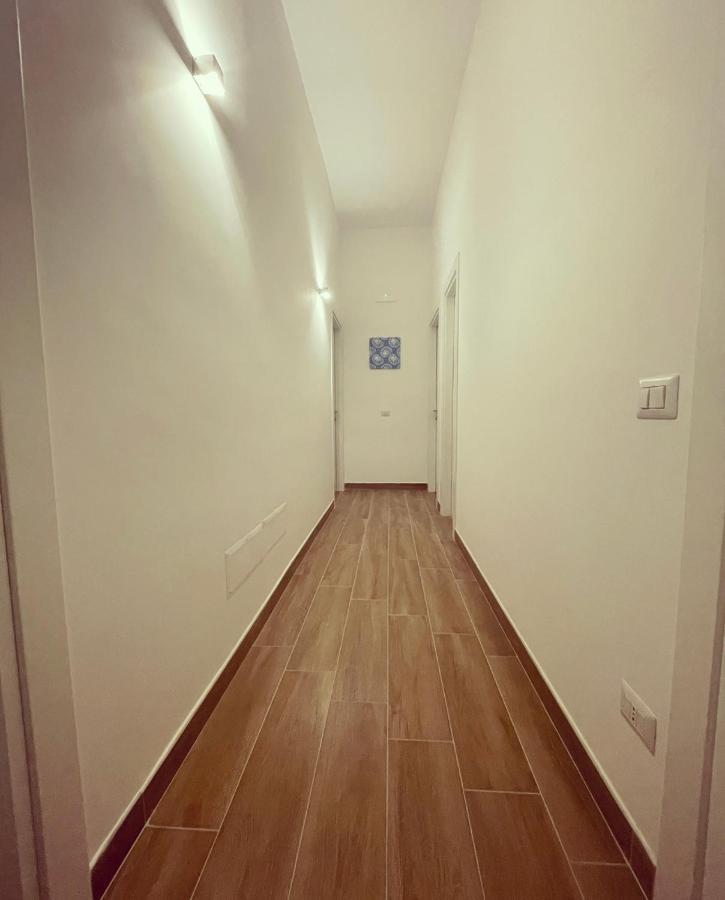 Central Rooms Napoli Luaran gambar
